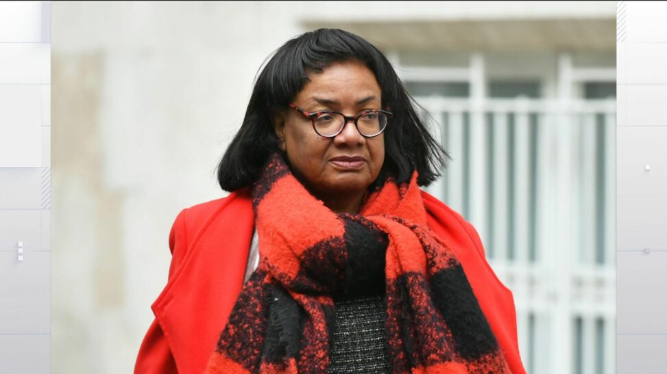 Top starmer aide quits amid row over messages sent about diane abbott