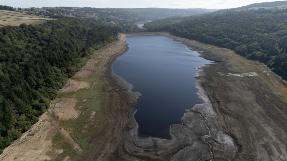 Proposals to flush your loo with rainwater to battle drought
