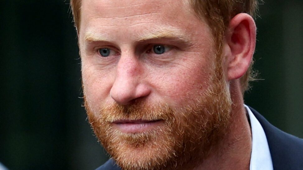 Prince harry makes surprise visit to ukraine