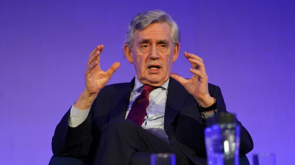 Pm will be 'completely exonerated' over mandelson fiasco, gordon brown says