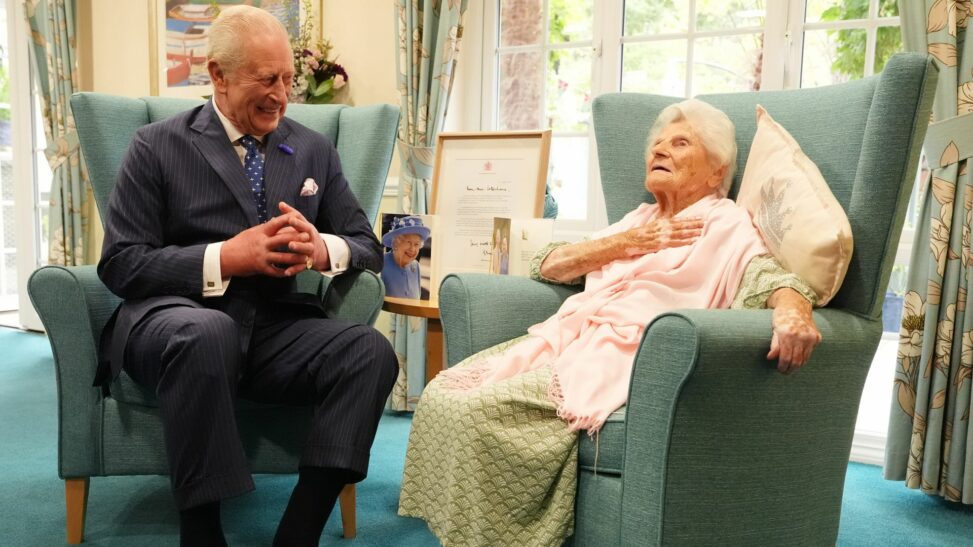King meets the world’s oldest person – who remembers when 'all the girls were in love with him' 50 years ago