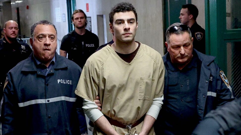 Luigi mangione's lawyers call on judge to block the death penalty