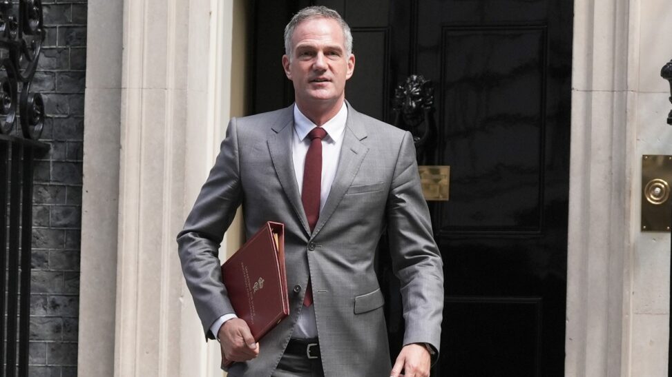 Kyle pledges 'ambitious' growth agenda in call with uk bosses