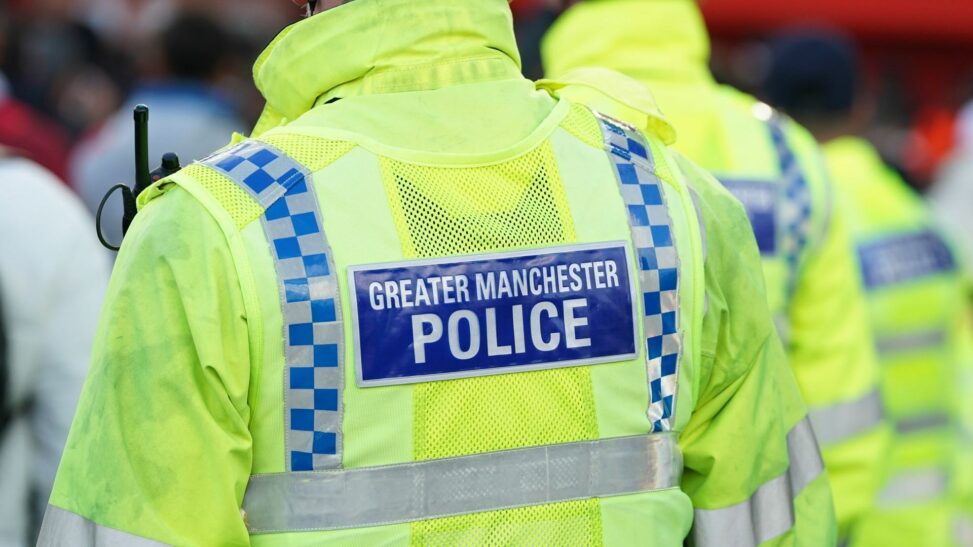 Murder inquiry launched after teen stabbed in manchester's moss side