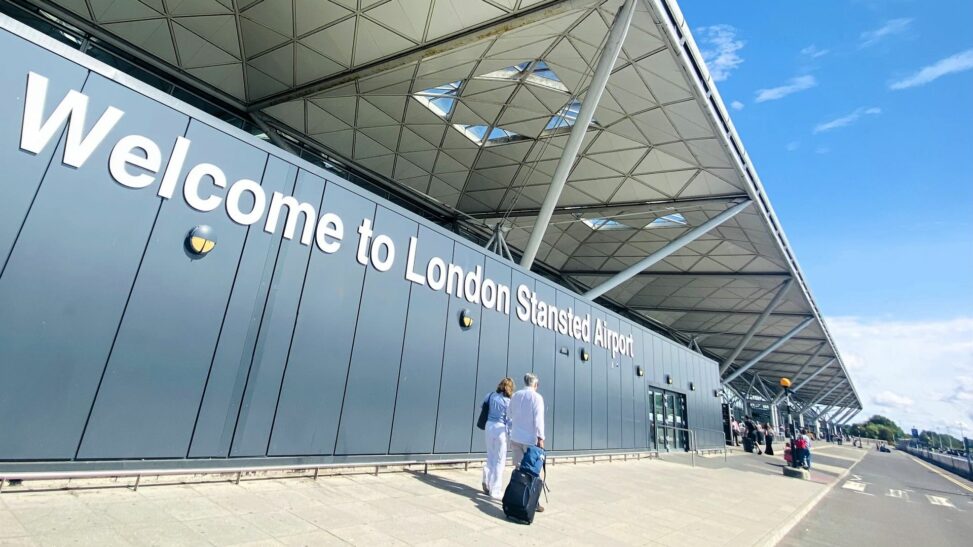 Fire in departure lounge delays passengers at stansted airport