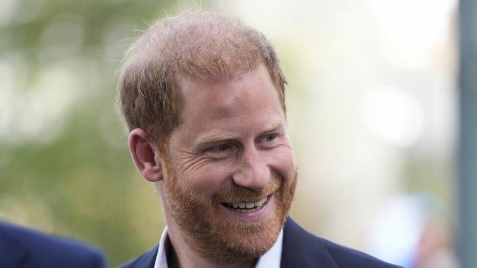 Prince harry hits back at claims he was surprised that meeting with king was 'formal'