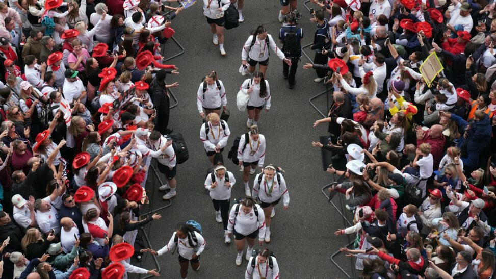england's red roses v canada | women's rugby world cup final latest
