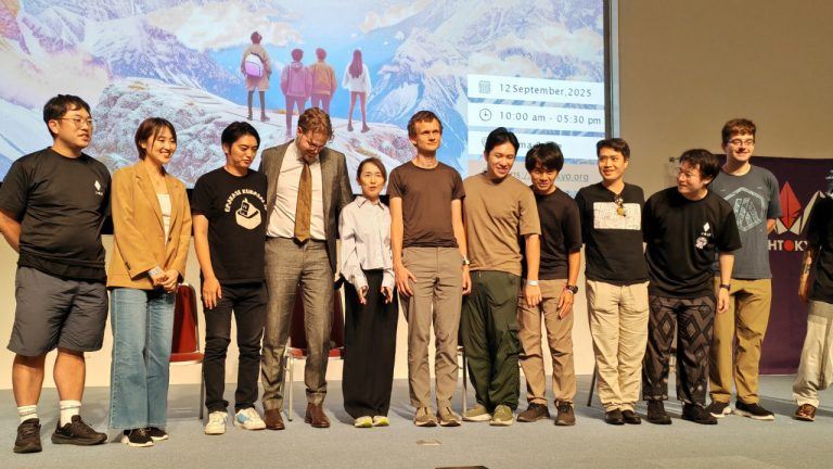 Vitalik buterin at ethtokyo 2025: bridging east and west, stories from ethereum’s early days, and more
