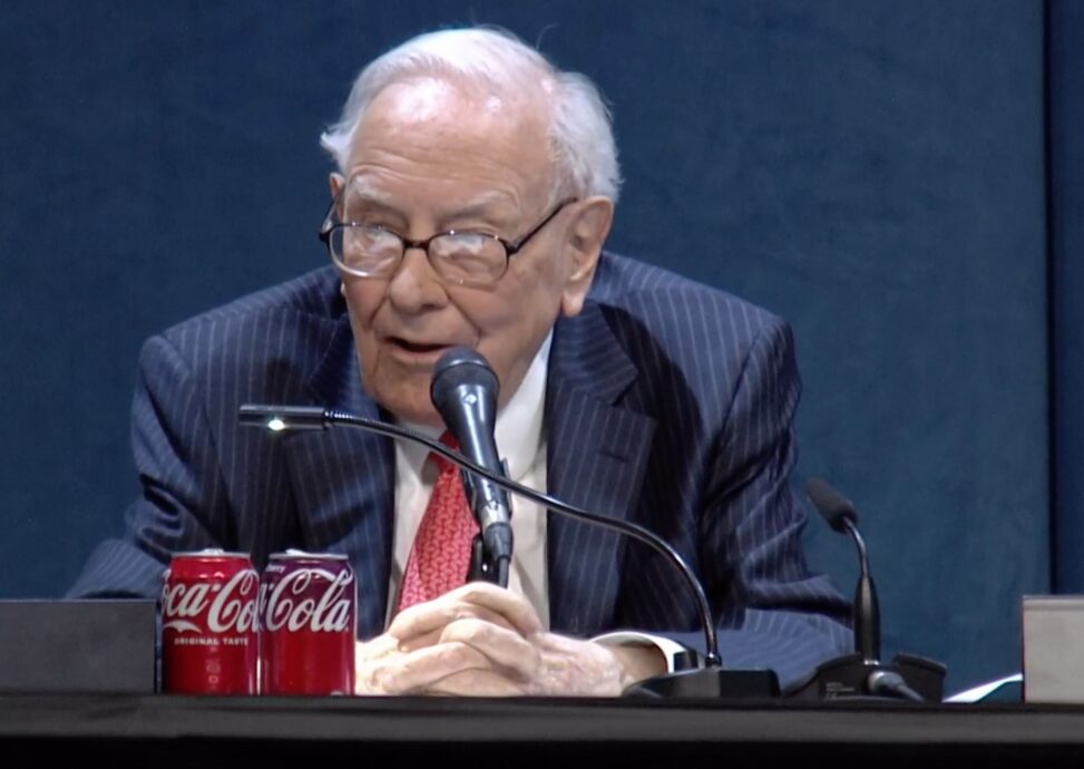 Berkshire hathaway to buy occidental's oxychem for $9.7 billion, in buffett's biggest deal in three years