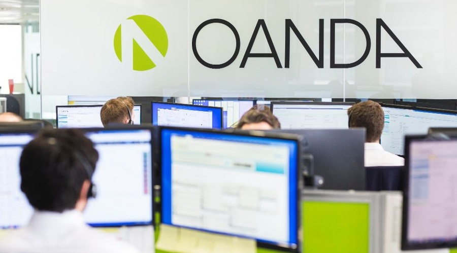 Oanda japan cautions traders over surging silver volatility, may temporarily halt trades