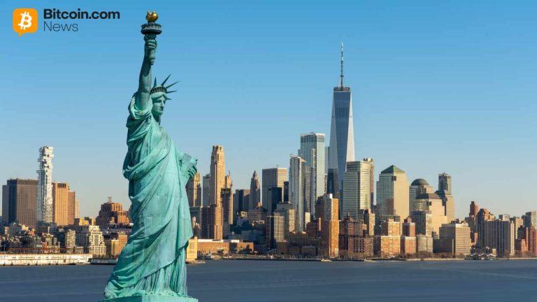Coinbase activates staking in new york as regulatory barriers crumble