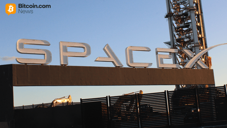 Bitcoin dips below $108k after elon musk’s spacex moves 2,495 btc