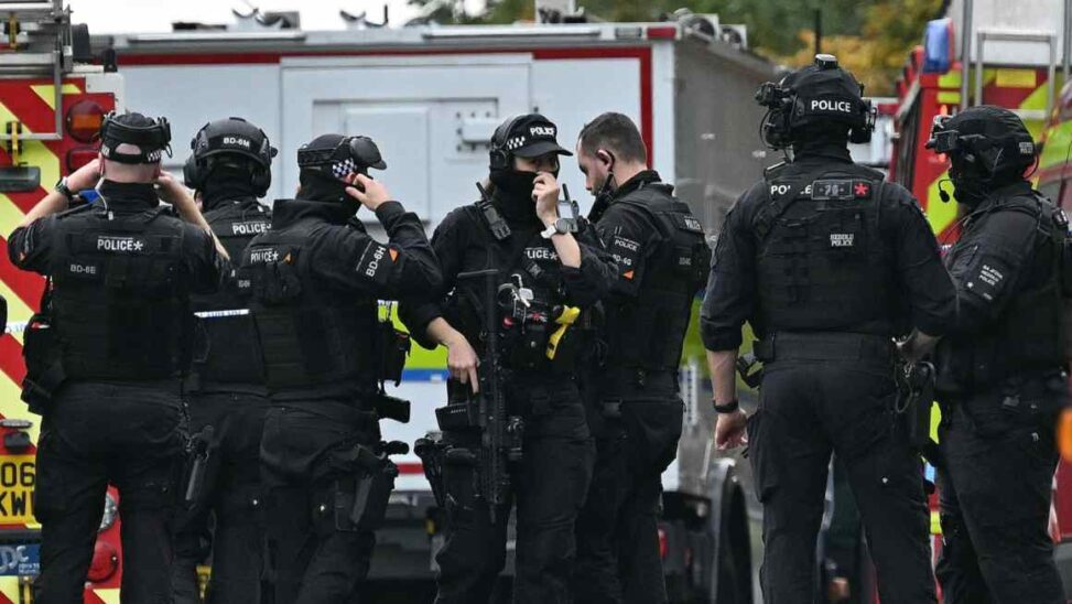 Two victims in manchester synagogue attack were shot by police