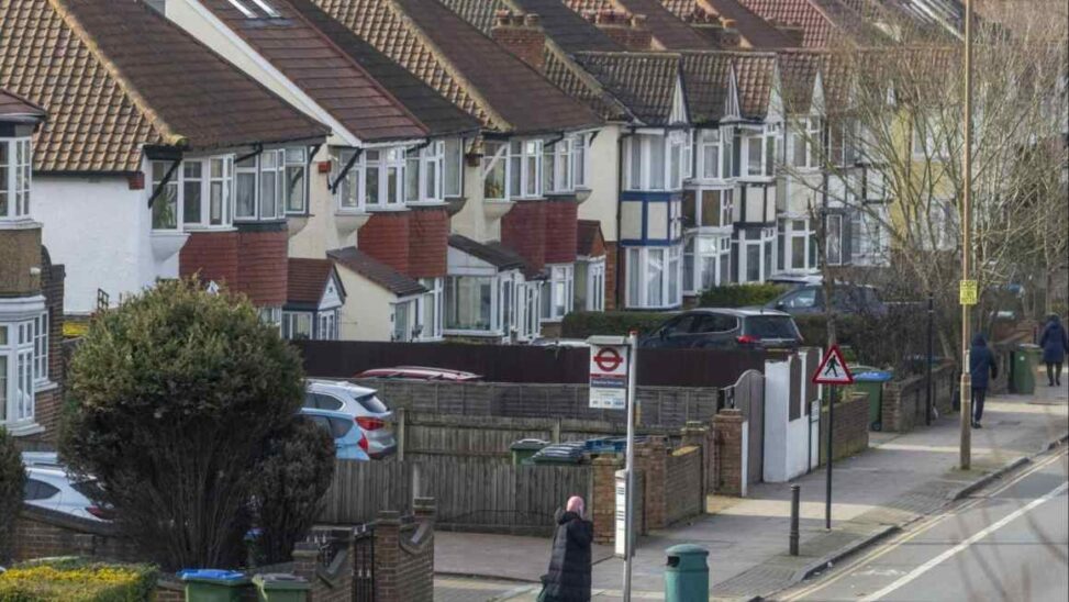 Uk homebuyers to get more upfront information on properties for sale