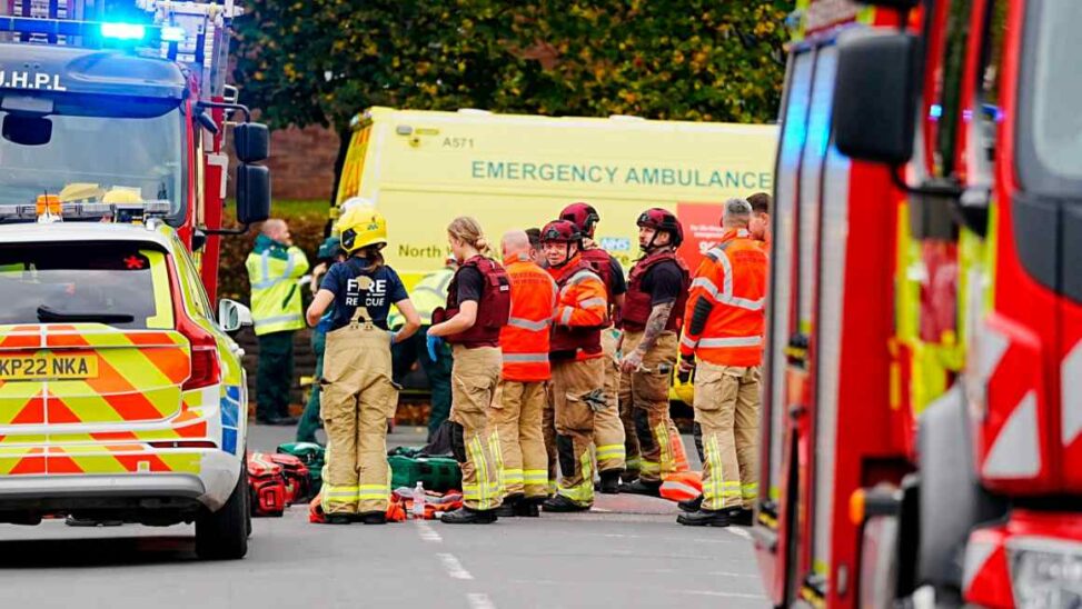 Suspect shot after stabbings at manchester synagogue