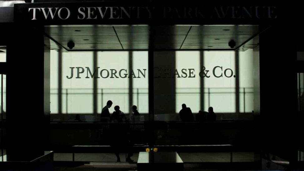 Jpmorgan takes on hargreaves lansdown in the uk with ‘diy’ investment push