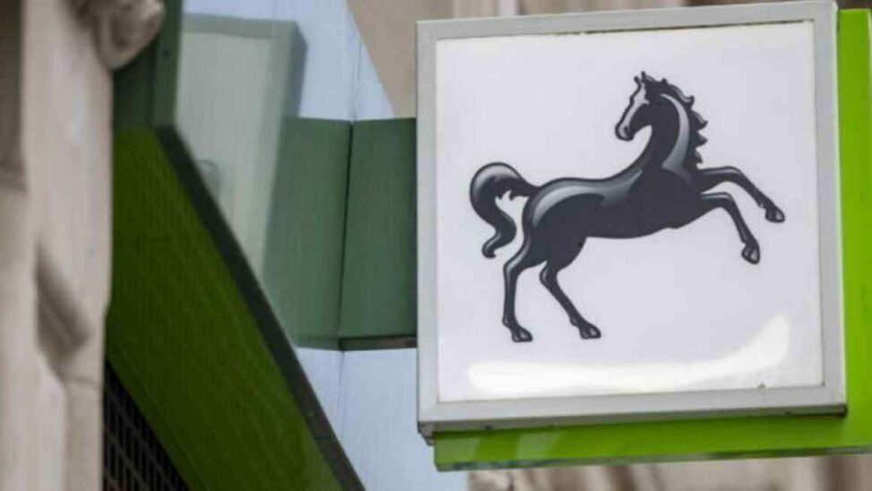 Lloyds and schroders to abandon uk wealth joint venture