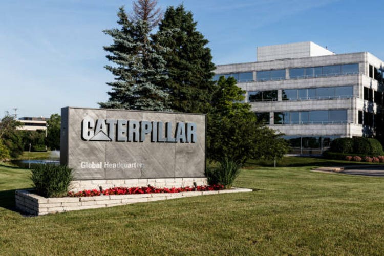 Caterpillar emerges as an ai power play on demand for turbines