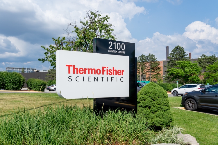 Thermo fisher scientific prices $2.5b senior notes