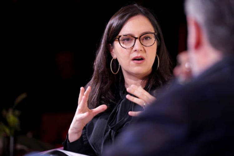 Bari weiss poised to become the next editor in chief of cbs news report
