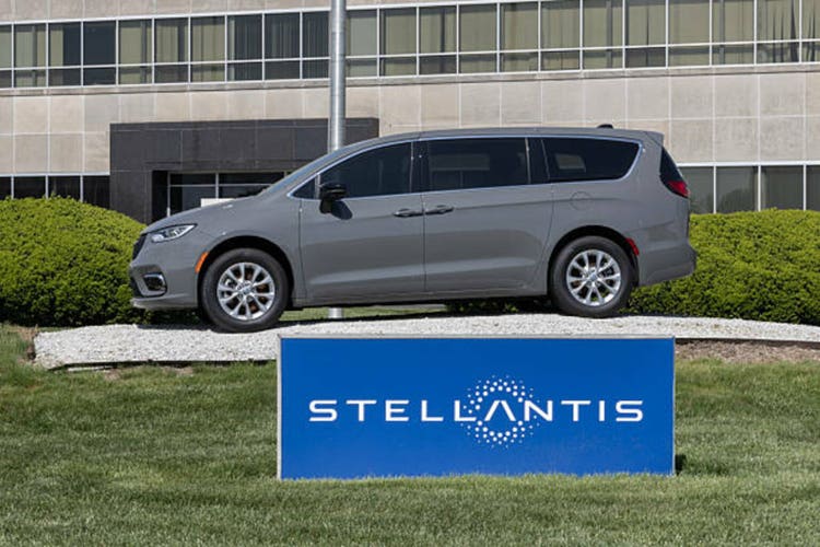 Stellantis prepares $10b u.s. investment amid shift back to core market