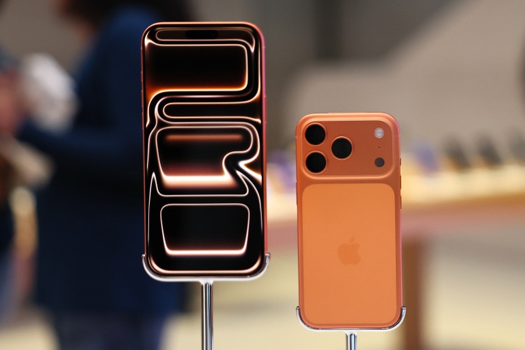 Apple asks judge to dismiss xai case, denies harming musk's ai startup by teaming up with openai: report