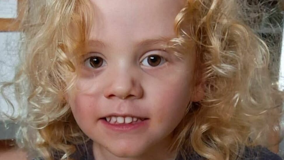 Major search for missing boy, 4, in australian outback