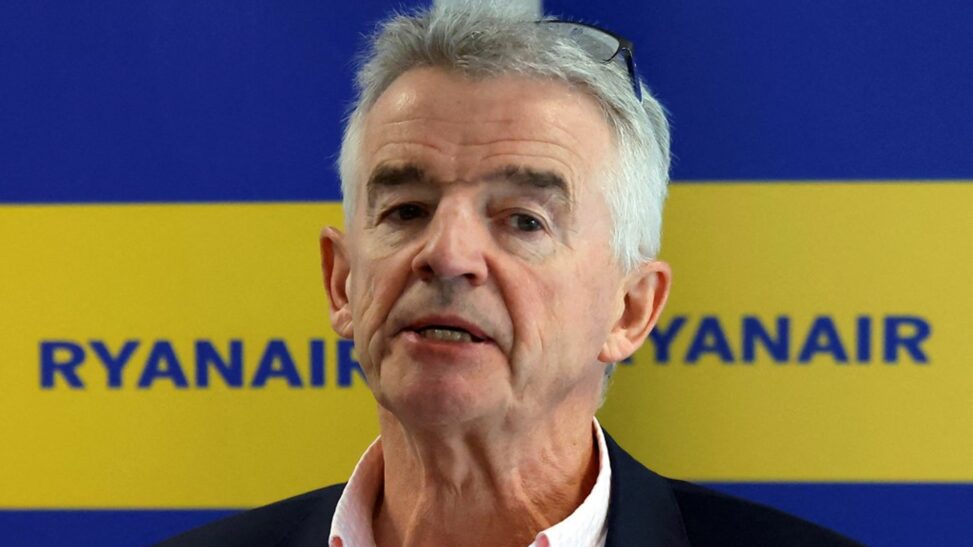 Furious ryanair boss warns 100,000 passengers could have flights cancelled next week