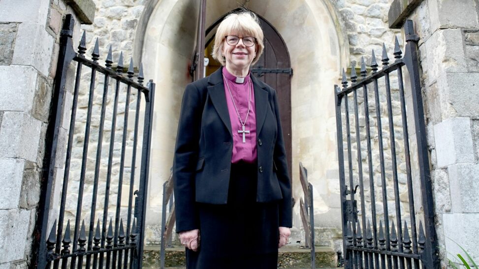 Woman named as new archbishop of canterbury in historic first