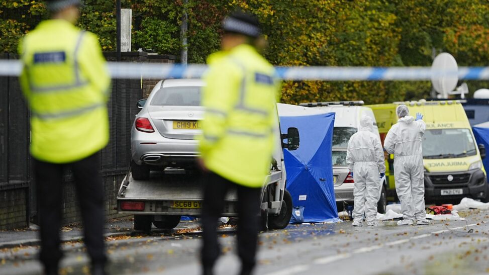 Police given extra time to question four arrested over synagogue terror attack