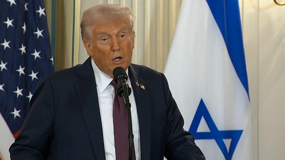 Trump sets new deadline for hamas to agree gaza deal with israel or face 'all hell'