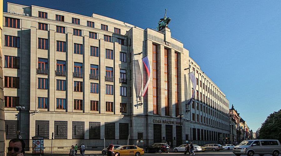 Czech central bank first to hold bitcoin, tests $1 million portfolio, adds coinbase shares