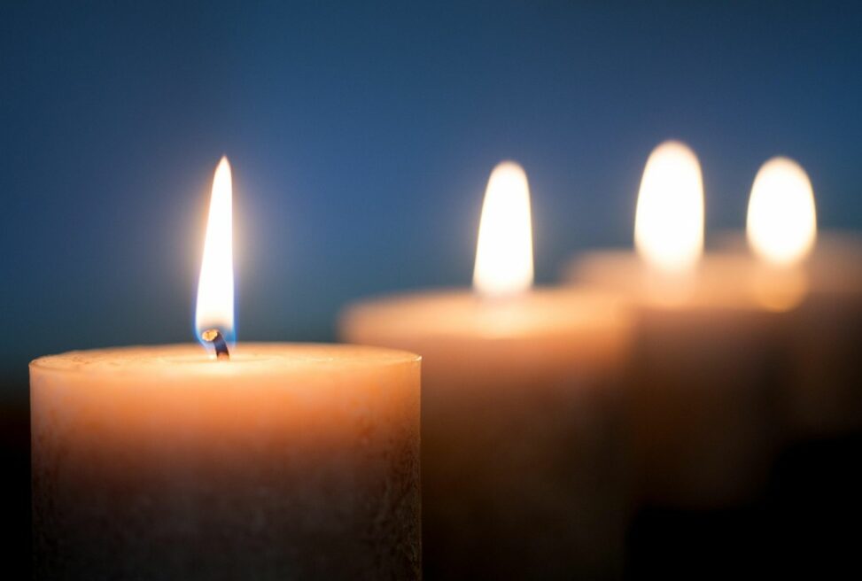 Traders split over whether lighter’s lit clears $3 billion fdv after launch