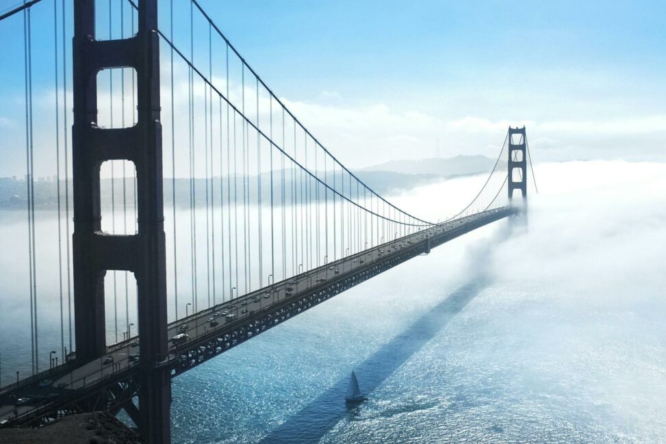 Coinbase, chainlink introduce base solana bridge to link ecosystems