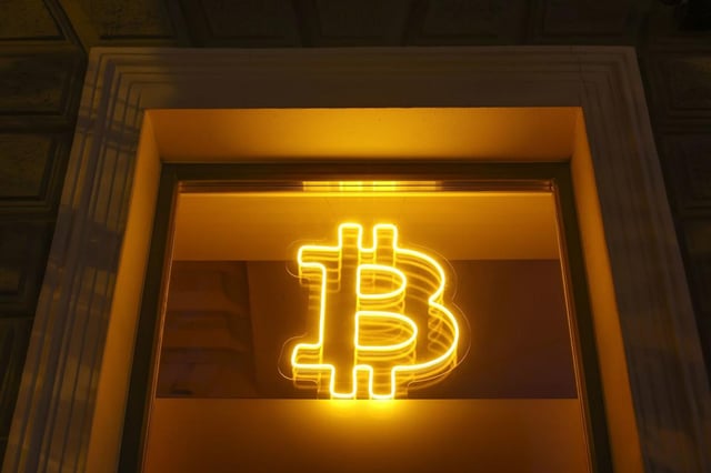 Vanguard will now allow crypto etfs on its platform