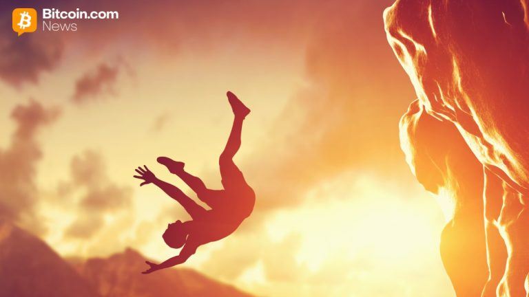 Peter schiff flags a bitcoin drop that may break into steeper losses