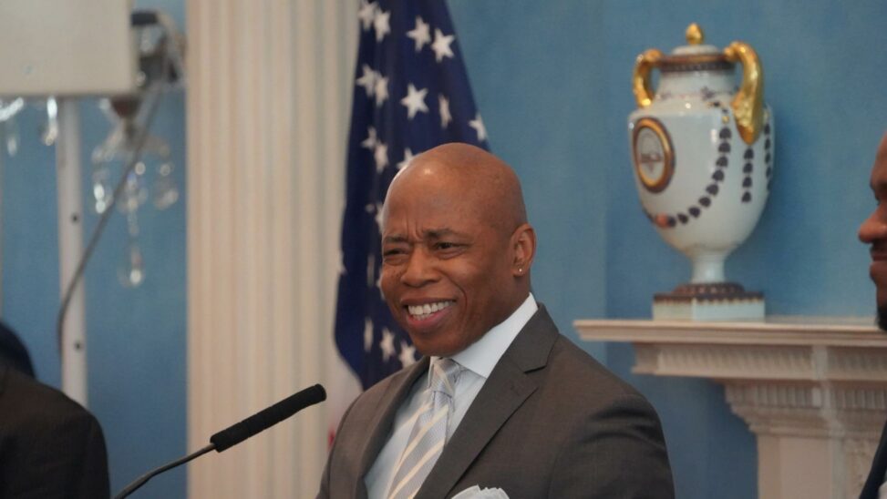 Former 'bitcoin mayor' eric adams denies profiting from nyc token after 80% crash