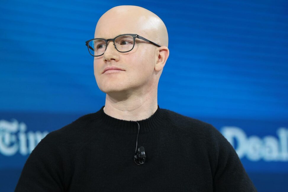 Brian armstrong was snubbed by top executives from the biggest u.s. banks in davos: wsj