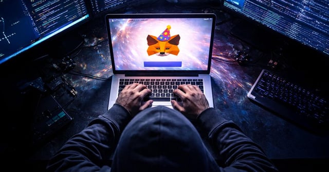 Hundreds of metamask wallets drained: what to check before you ‘update’