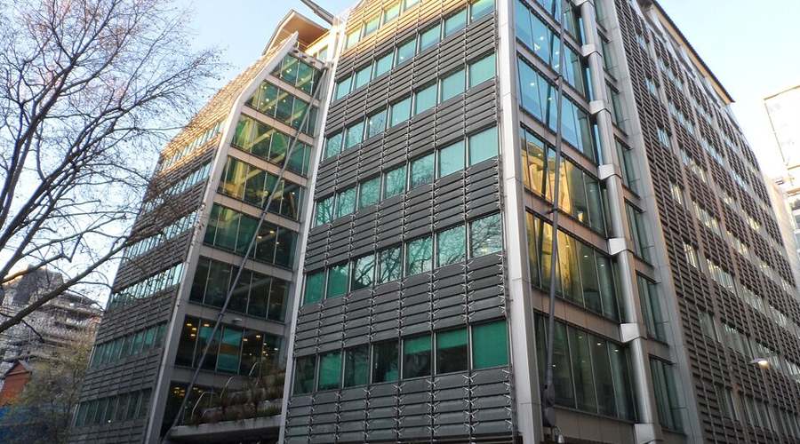 Lloyds runs first uk tokenised deposit deal on public blockchain network