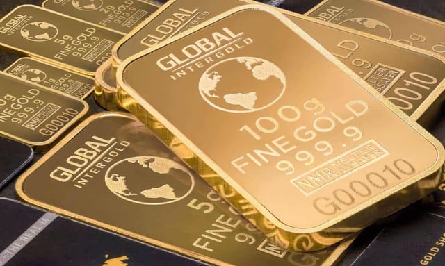 Bitcoin too volatile? here's how gold and silver dumped by double digits in 1 day