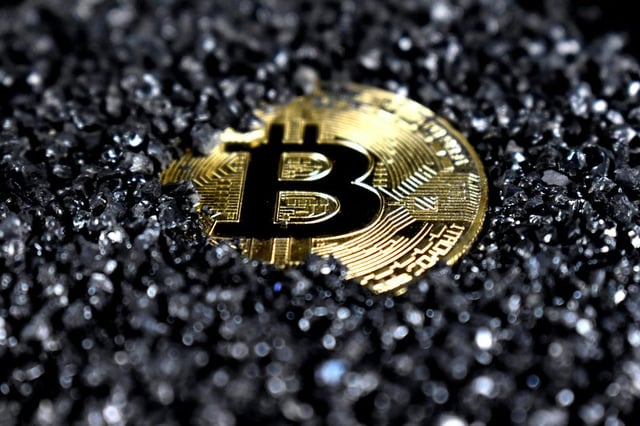 Some europeans see etf opportunity in crypto's slump as us investors pull back