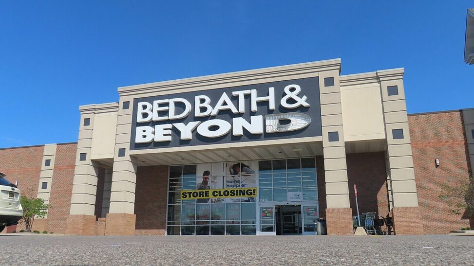 Bed bath & beyond stock jumps on deal to tokenize real estate with tokens.com buy