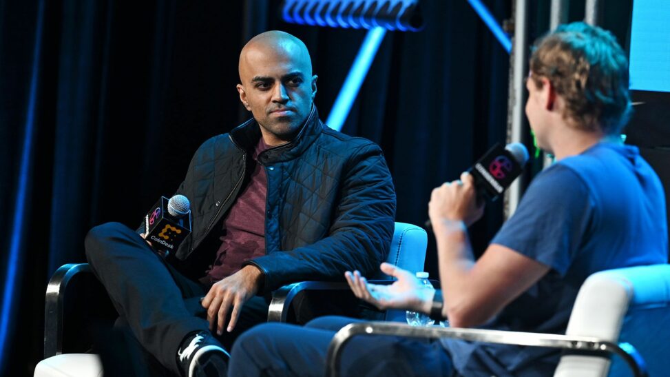 Crypto venture capital firm dragonfly raises $650 million despite 'gloom of a bear market'