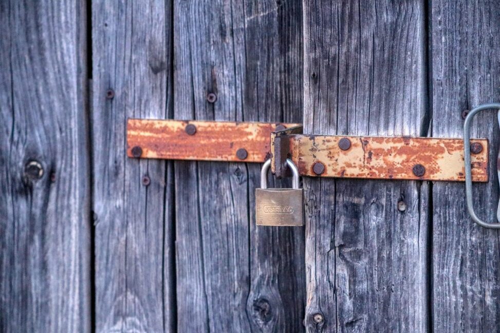 Defi protocol zerolend shuts down after three years, citing inactive chains and hacks