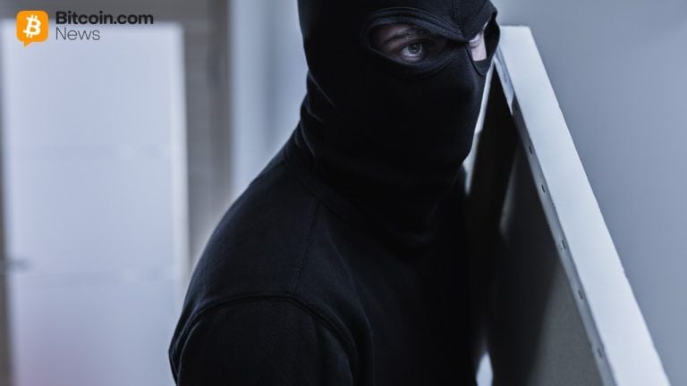 Bitcoin extortion plot turns violent as fake mailman forces way into home