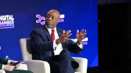 Senator tim scott says market structure negotiations are advancing