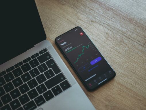 Tokenized perpetual swaps hit $31 billion weekly volume on commodities volatility