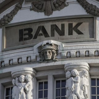 Banks rebut white house stablecoin yield claims, warn of community bank damage