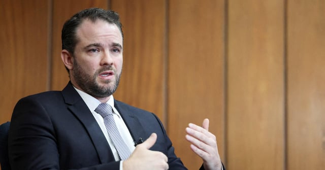 Brazil blocks prediction platforms, tightens rules to curb 'bet like' products